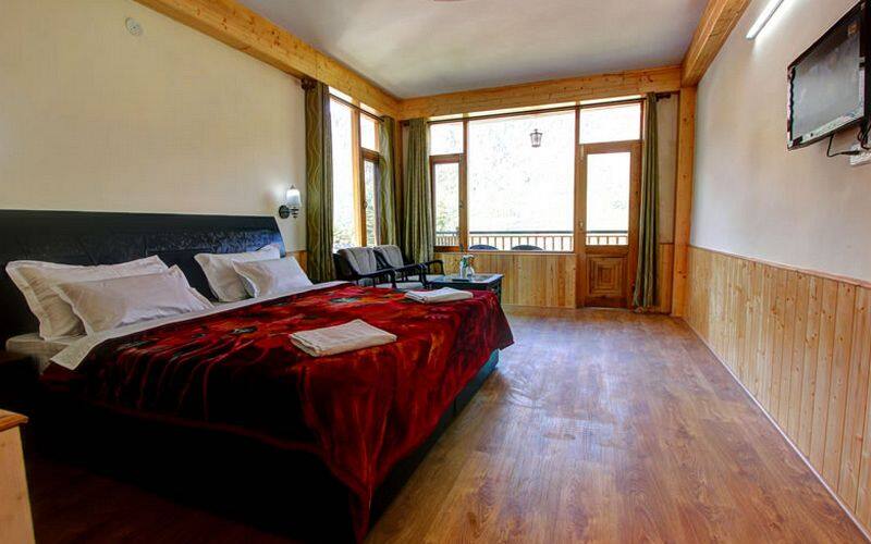 Hotel Manu Palace, Manali 3